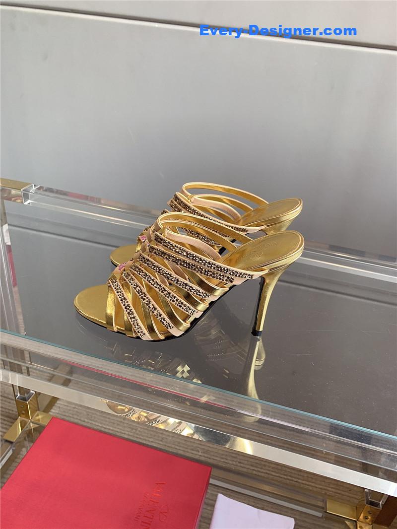 Va1e*ntin0 summer new high heel slippers
