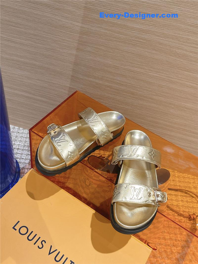 l0vis Vvtt0n lv new embossed sandals and slippers