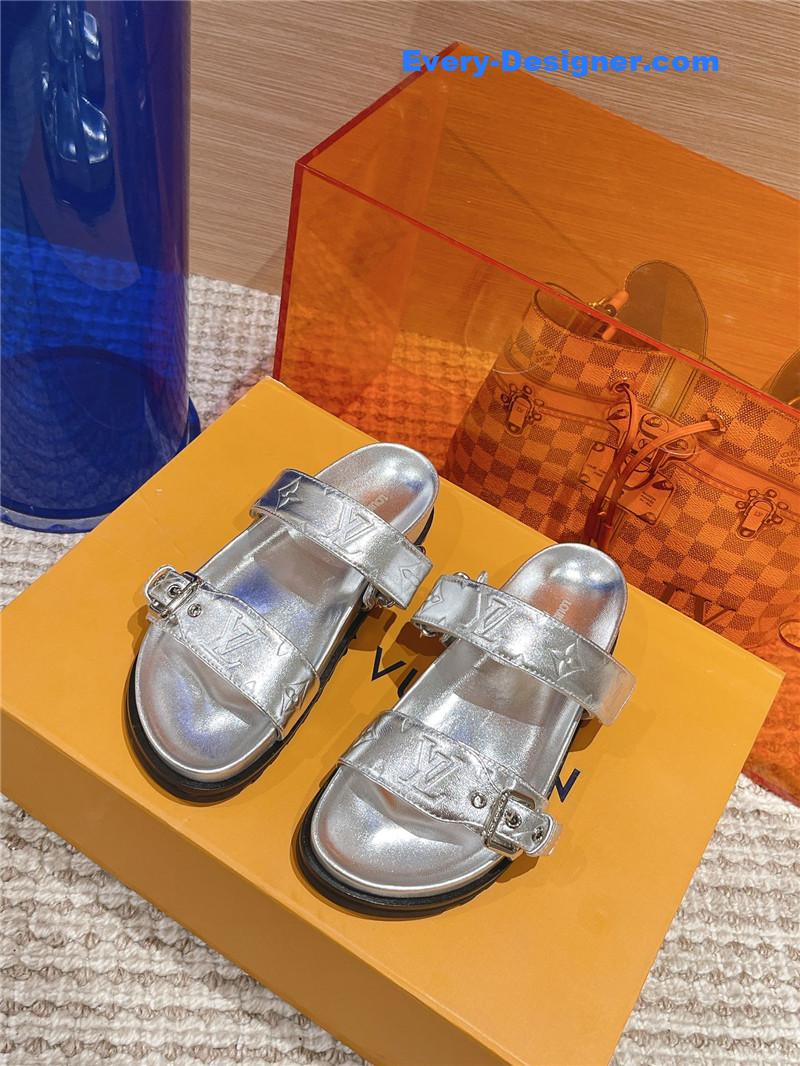 l0vis Vvtt0n lv new embossed sandals and slippers