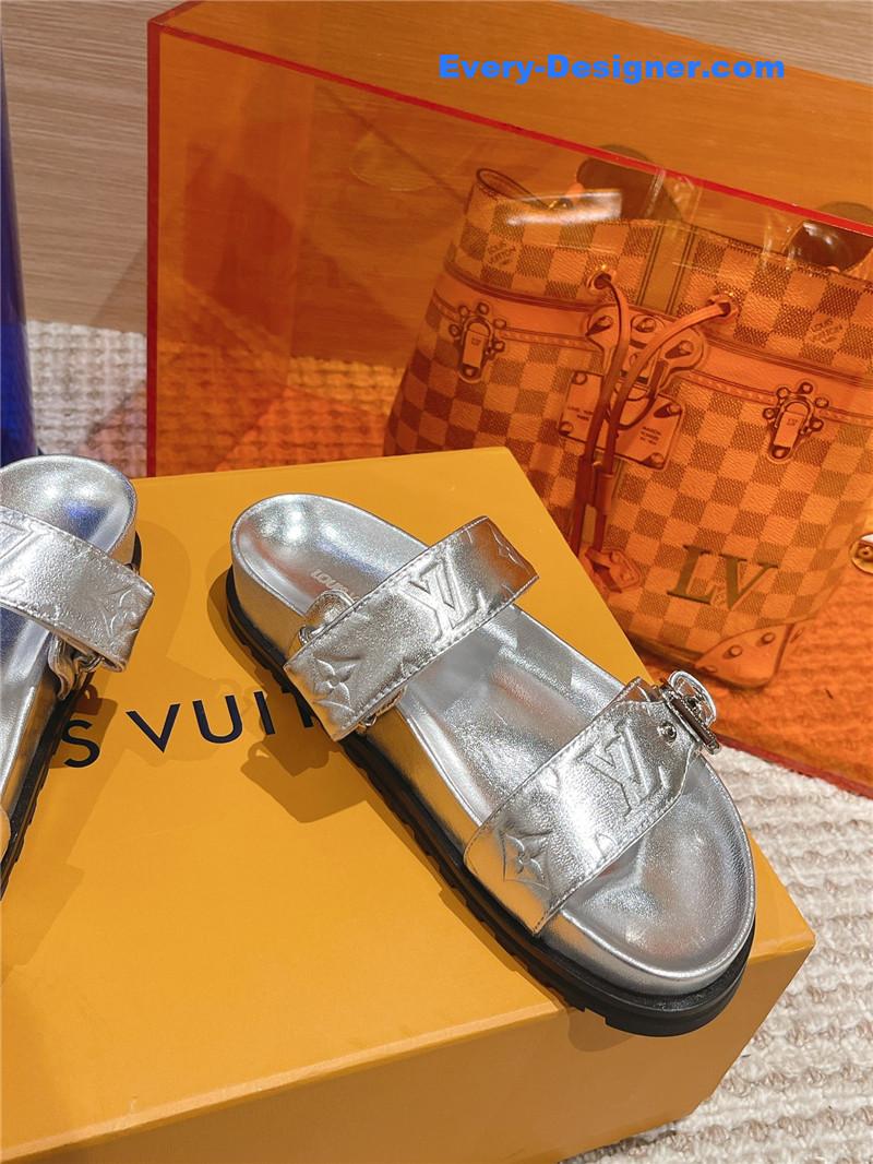l0vis Vvtt0n lv new embossed sandals and slippers