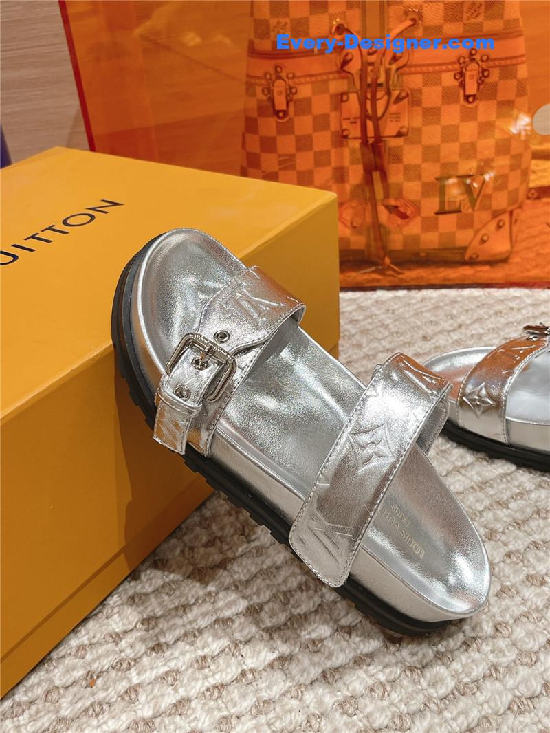 l0vis Vvtt0n lv new embossed sandals and slippers