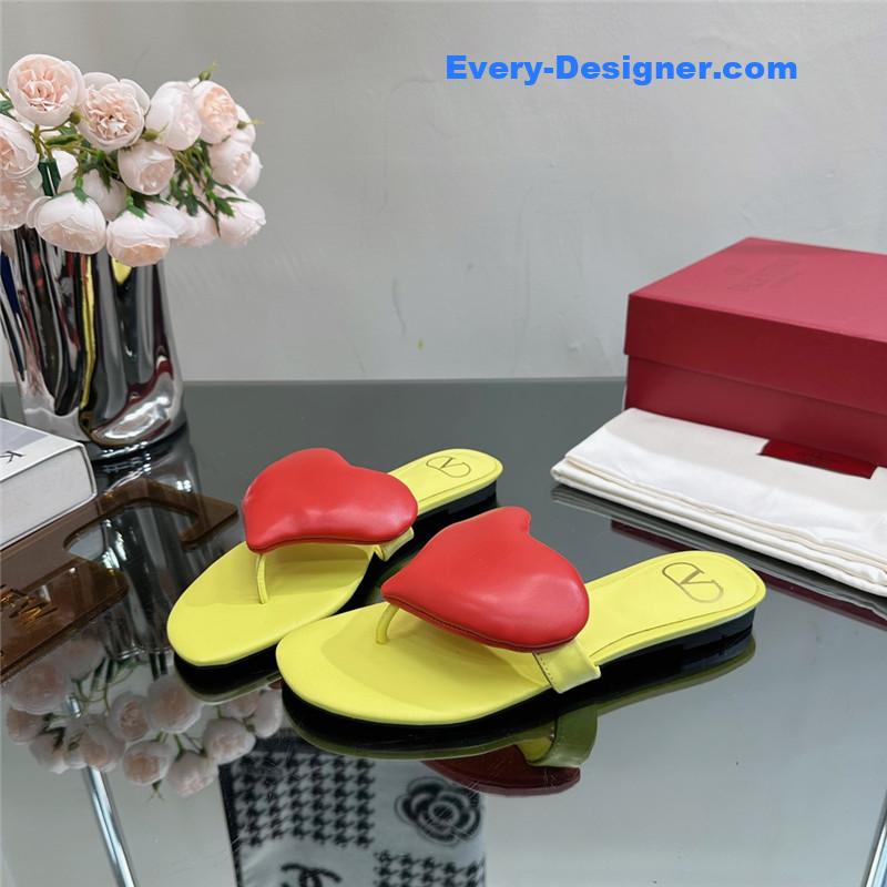 Va1e*ntin0 valentine’s day limited new slippers