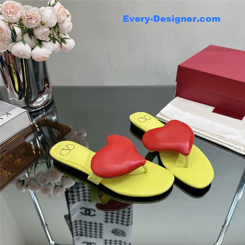 Va1e*ntin0 valentine’s day limited new slippers