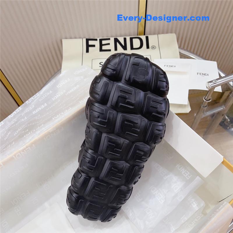 F**di environmentally friendly rubber couple slippers