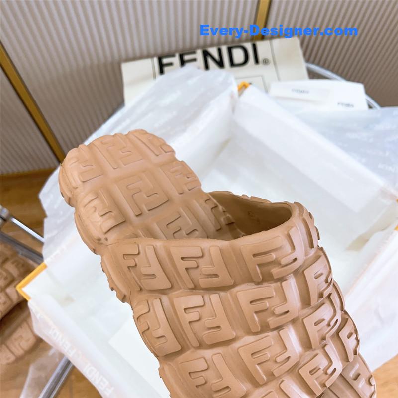F**di environmentally friendly rubber couple slippers