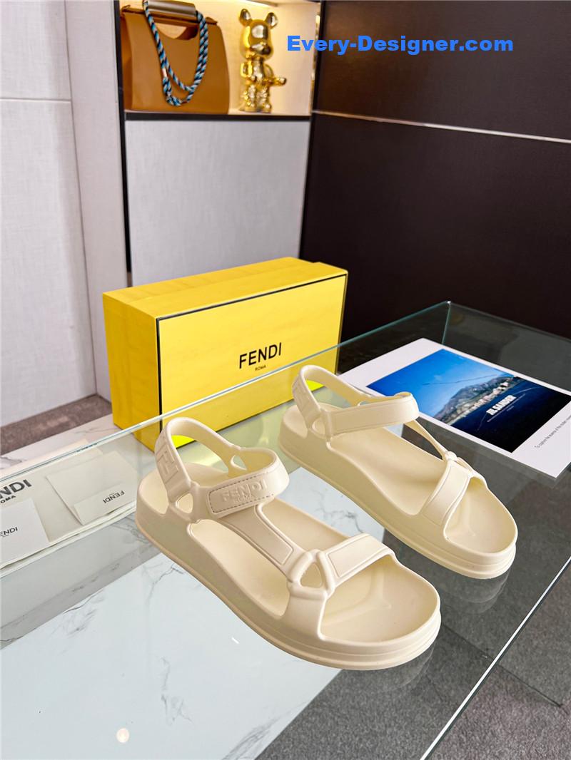 F**di summer new velcro sandals