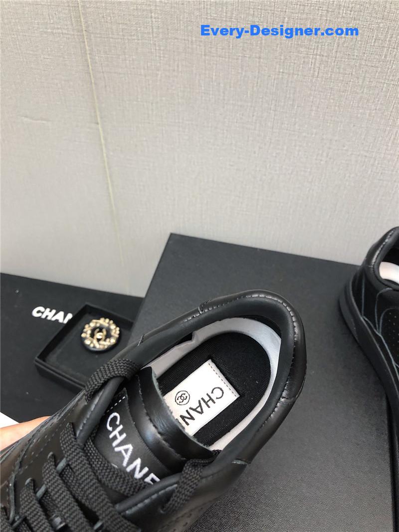 Ch**el new explosive sneakers