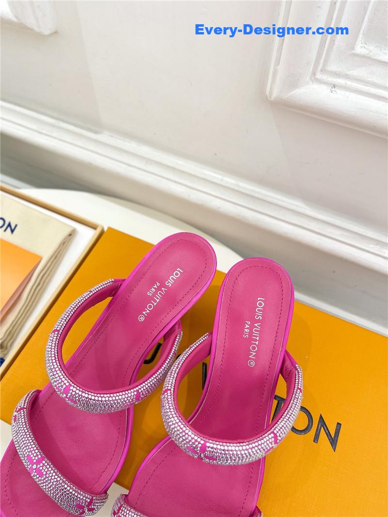 l0vis vvtt0n lv square toe hot D1am0nd high-heeled slippers