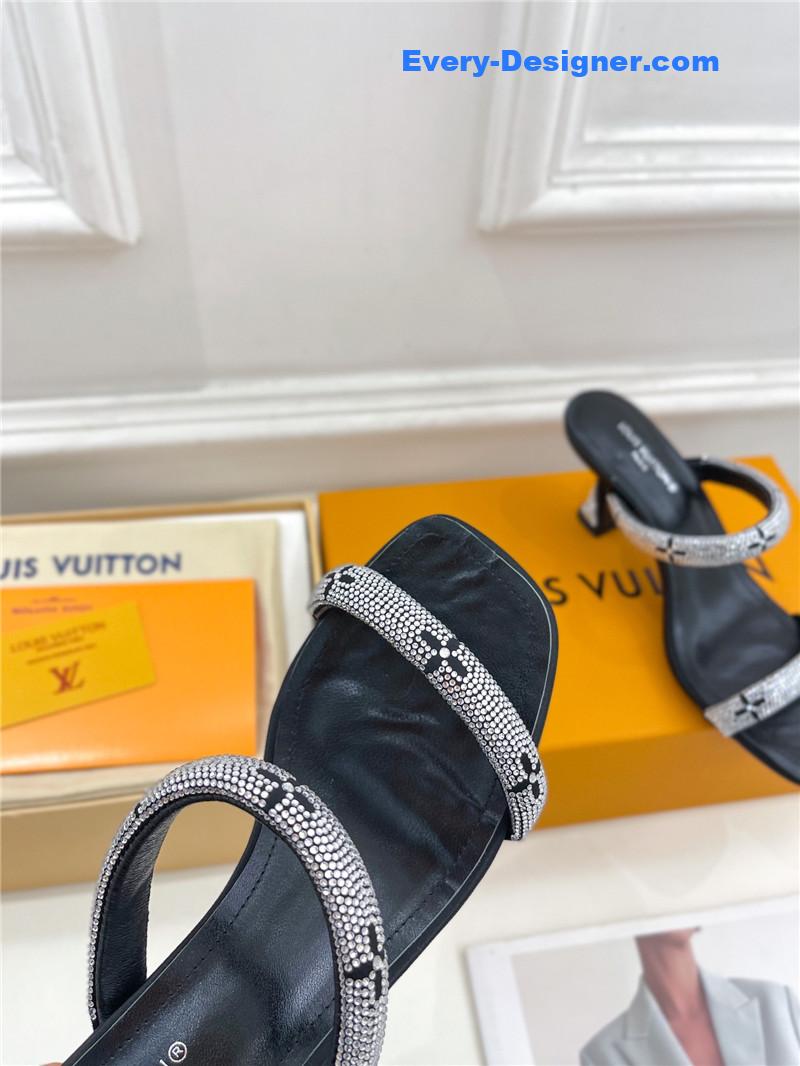 l0vis vvtt0n lv square toe hot D1am0nd high-heeled slippers