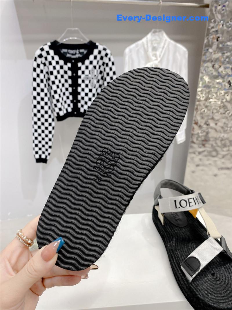 L0ew* new straw platform color block sandals