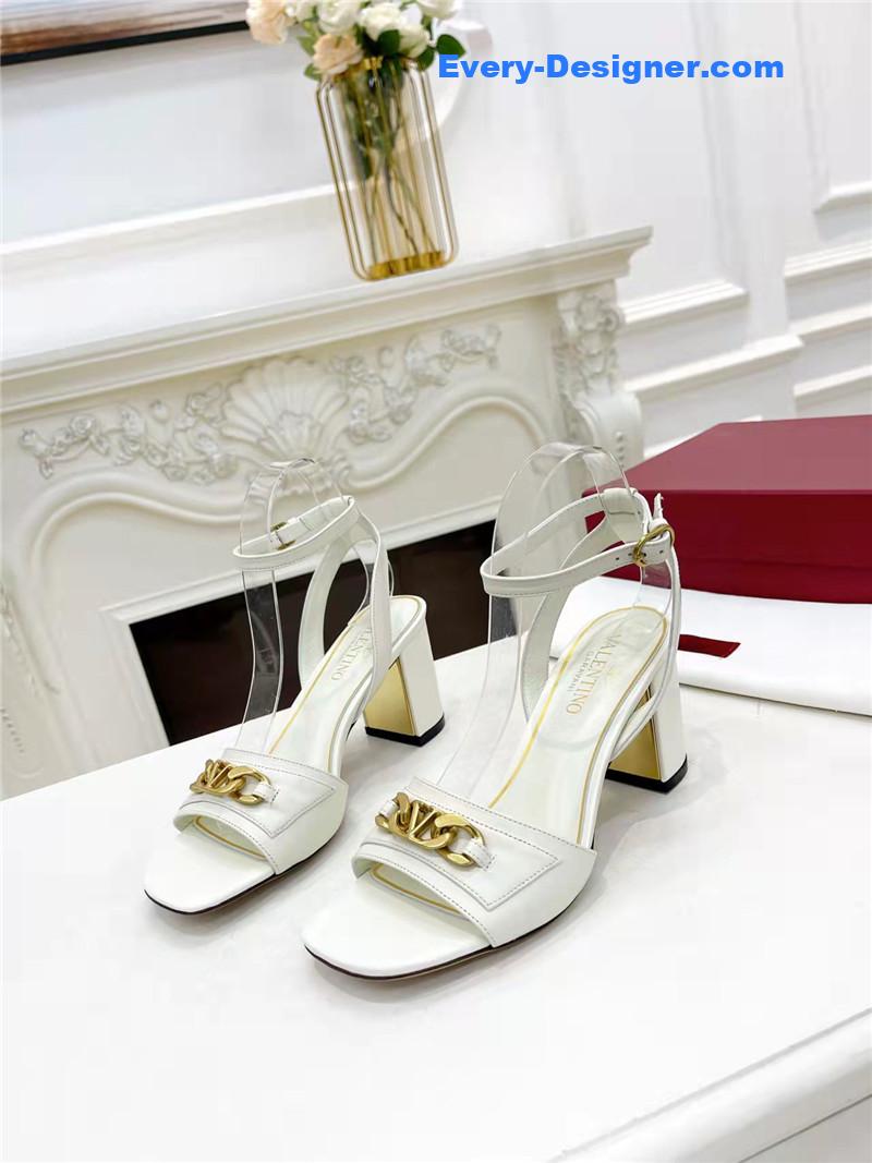 Va1e*ntin0 new women’s sandals
