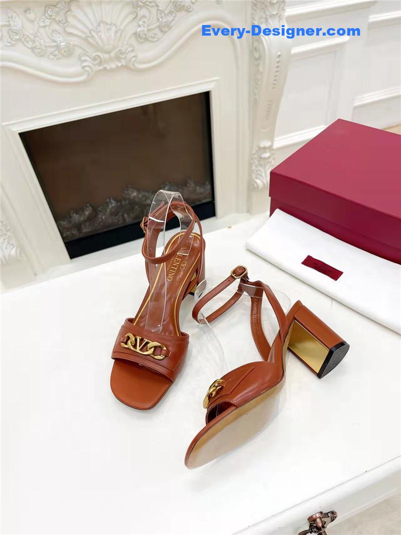 Va1e*ntin0 new women’s sandals