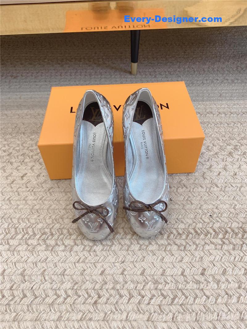 l0vis Vvtt0n lv nina flat bottom bowknot shoes