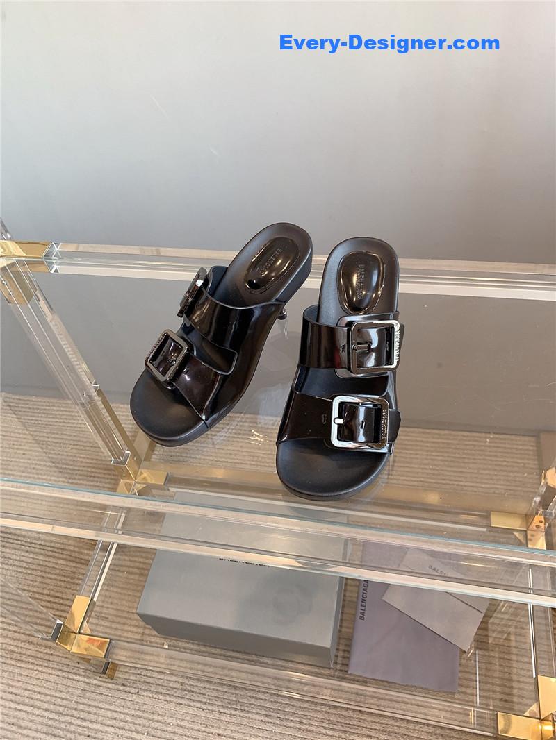Ba1en*iaga new high-heeled slippers