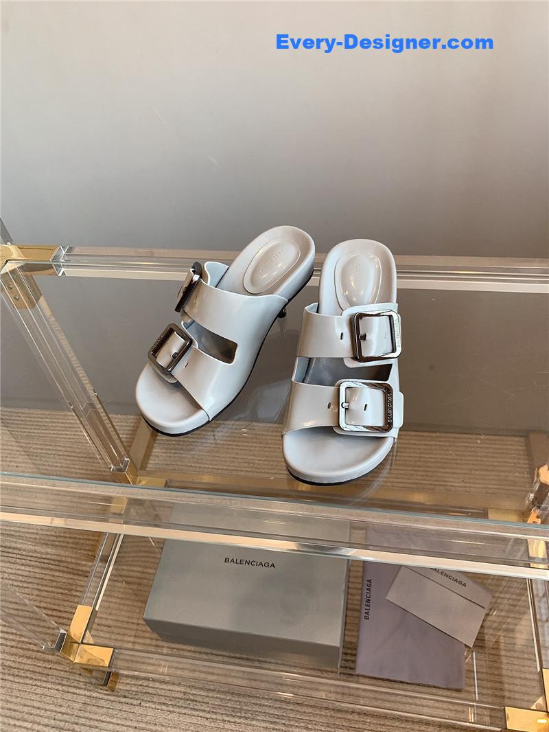 Ba1en*iaga new high-heeled slippers
