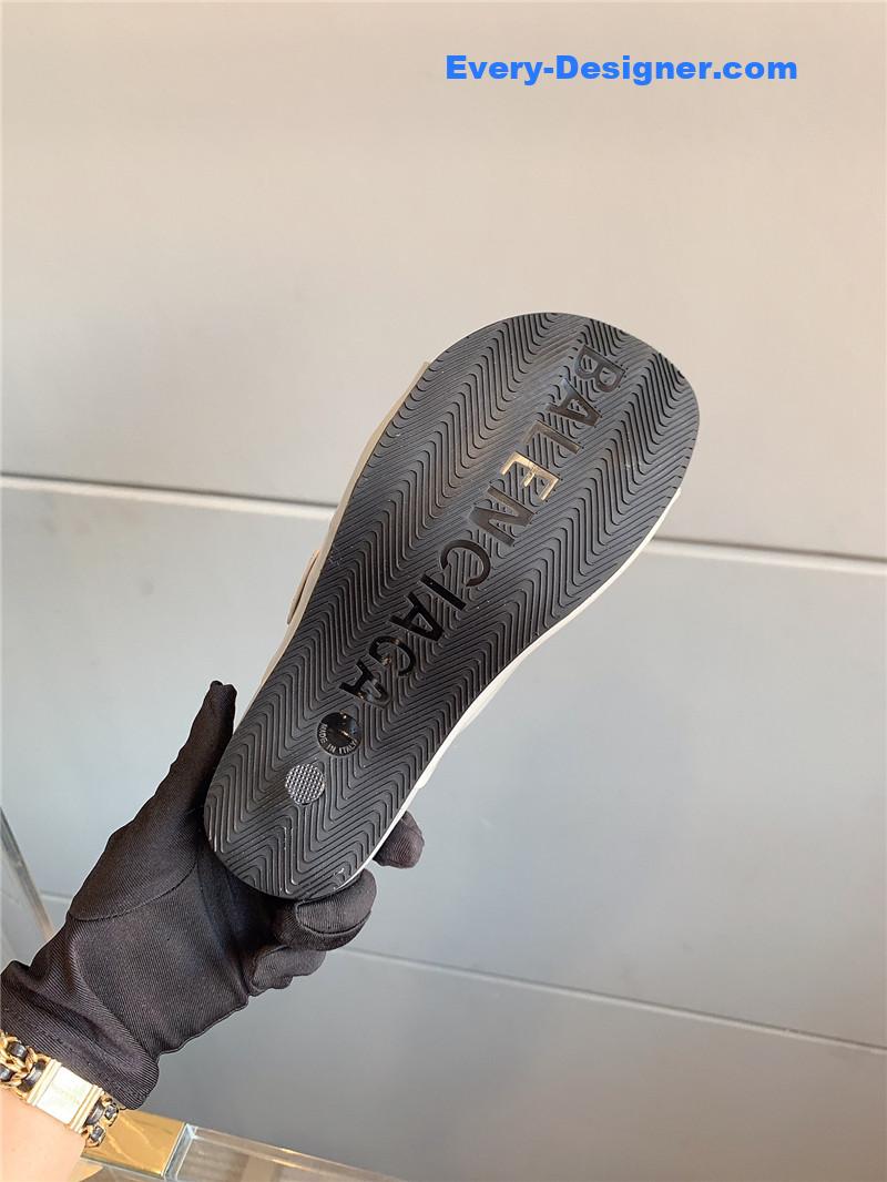 Ba1en*iaga new high-heeled slippers