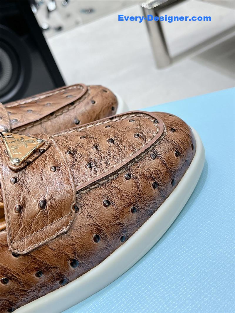 Pra*a new loafers half slippers