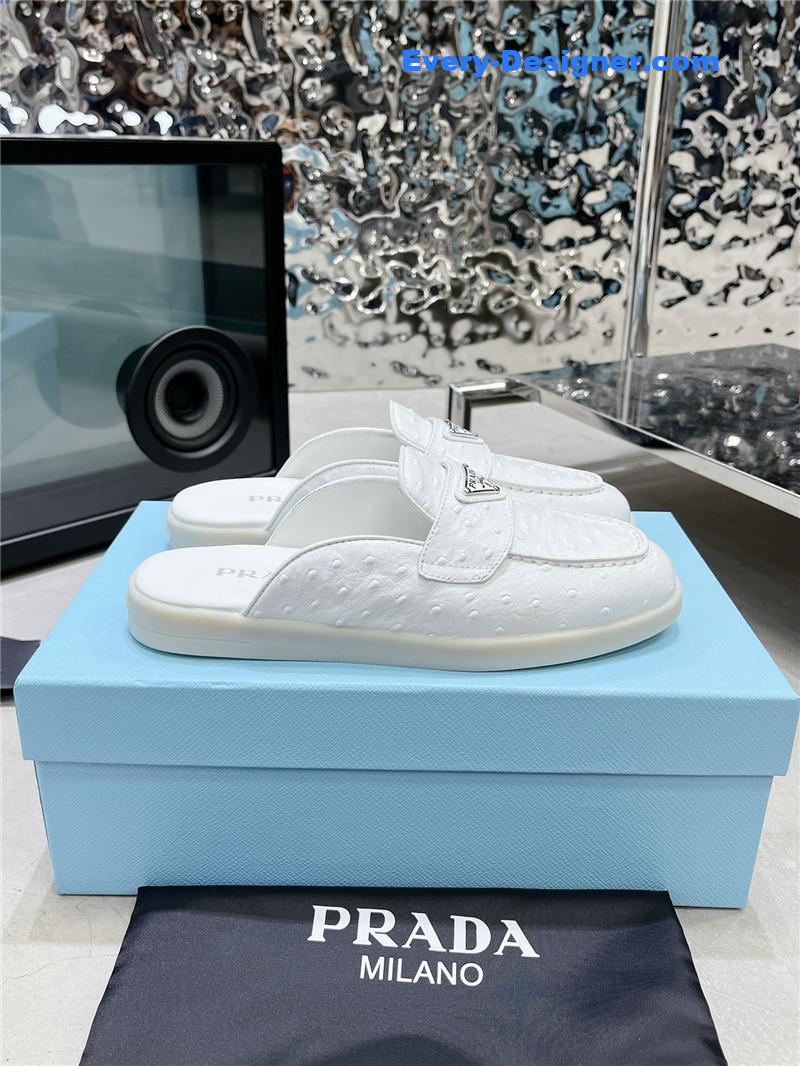 Pra*a new loafers half slippers