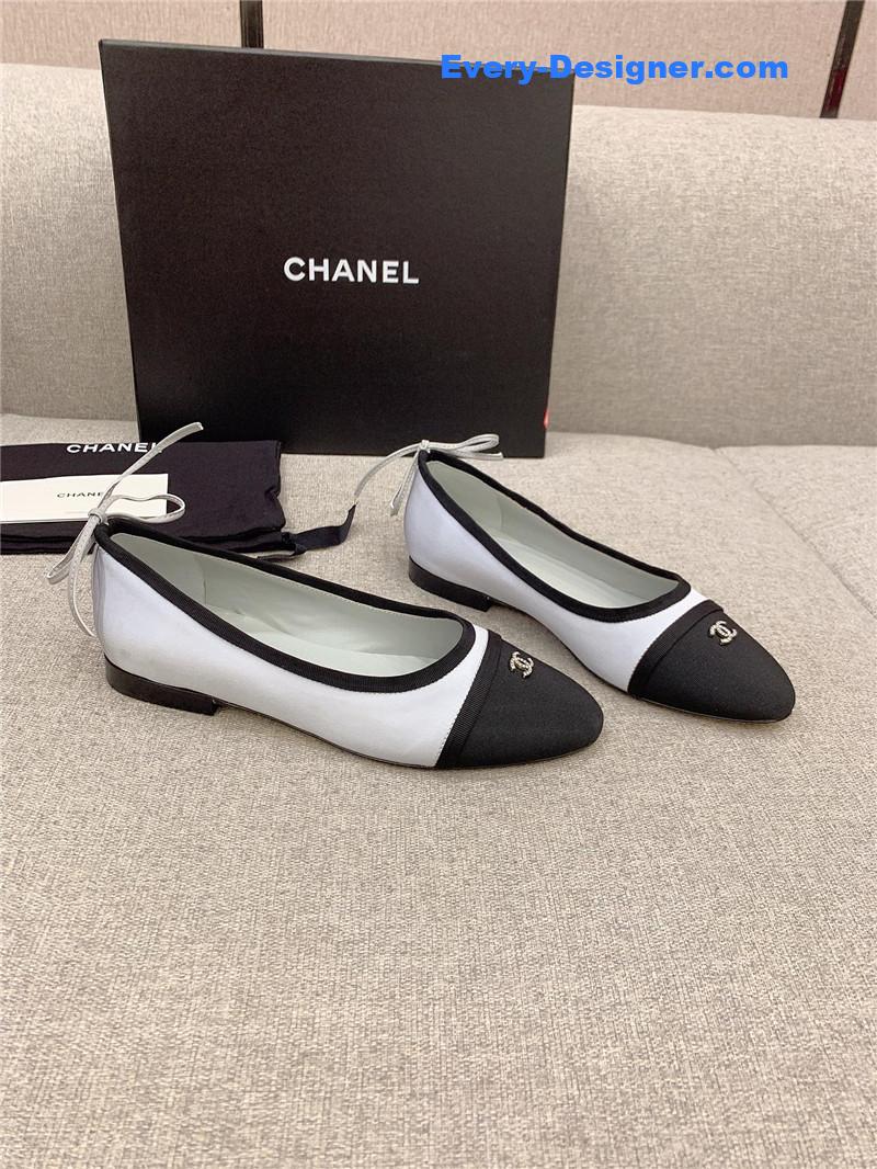 CC vintage flat shoes
