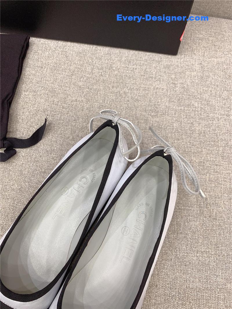 CC vintage flat shoes