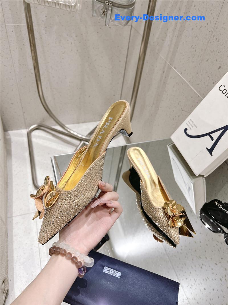 pra*a full D1am0nd sandals