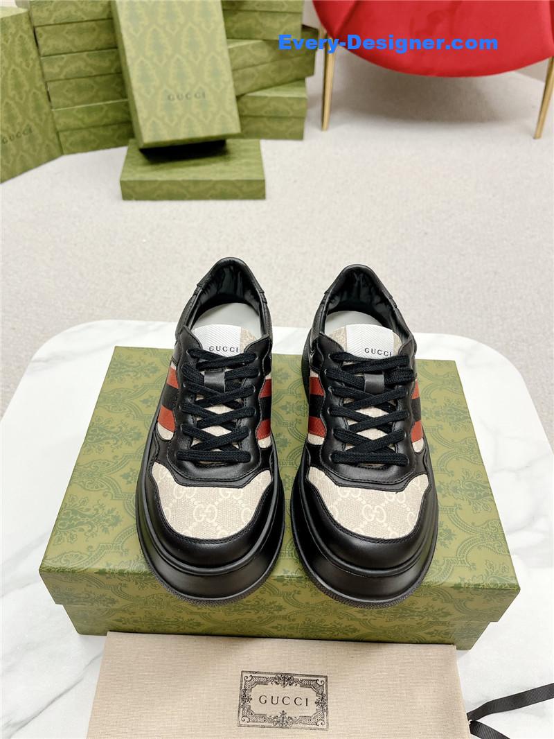 Gvc*1 chunky b series lightweight soft platform sneakers