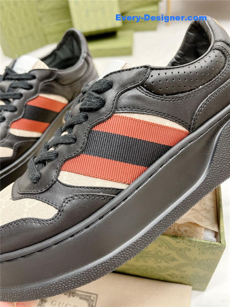Gvc*1 chunky b series lightweight soft platform sneakers