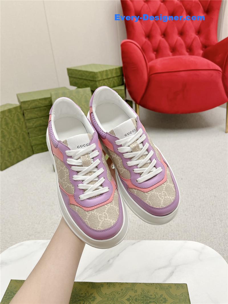 Gvc*1 chunky b series lightweight soft platform sneakers