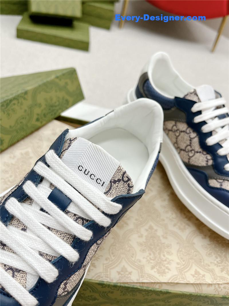 Gvc*1 chunky b series lightweight soft platform sneakers