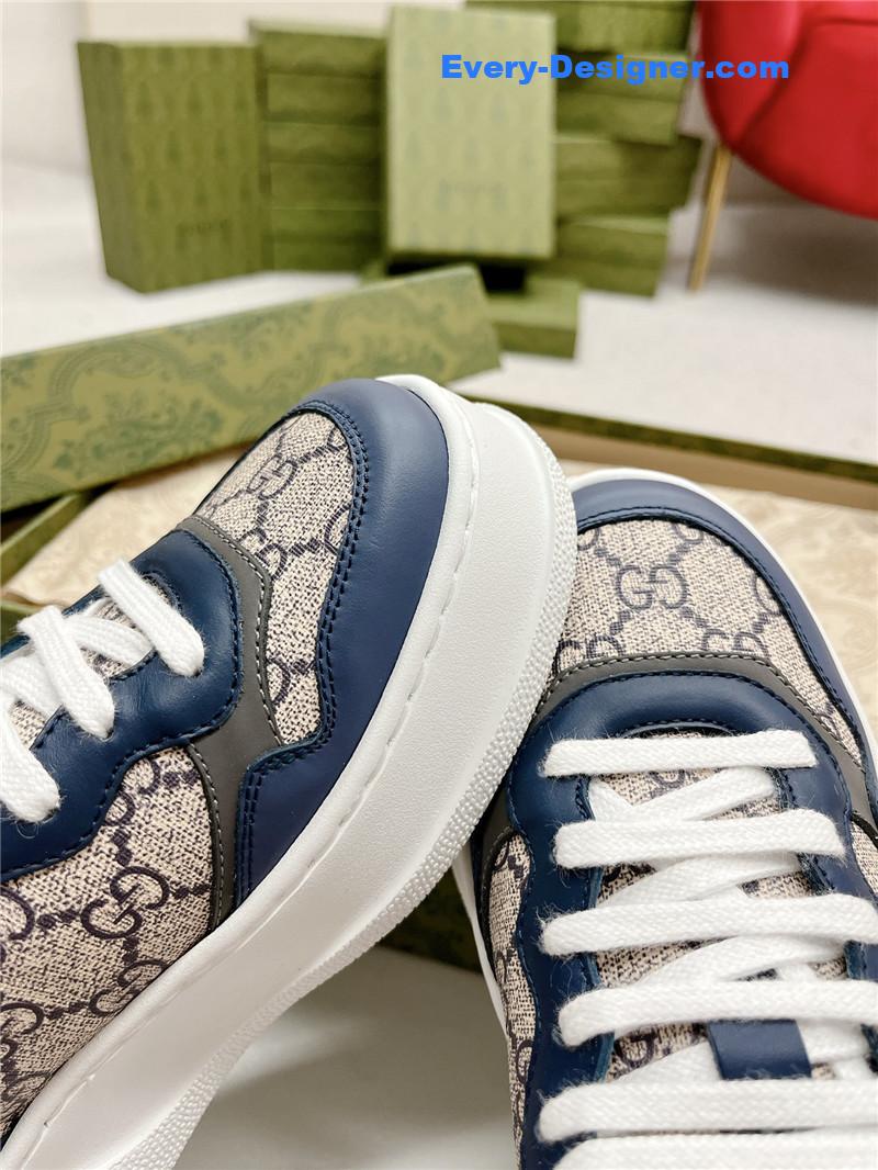 Gvc*1 chunky b series lightweight soft platform sneakers