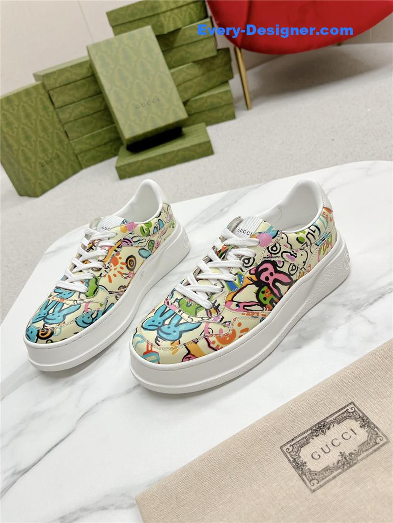 Gvc*1 chunky b series lightweight soft platform sneakers