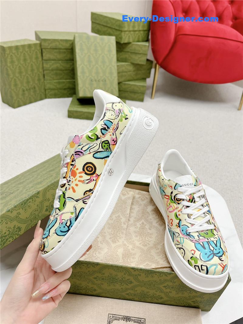Gvc*1 chunky b series lightweight soft platform sneakers