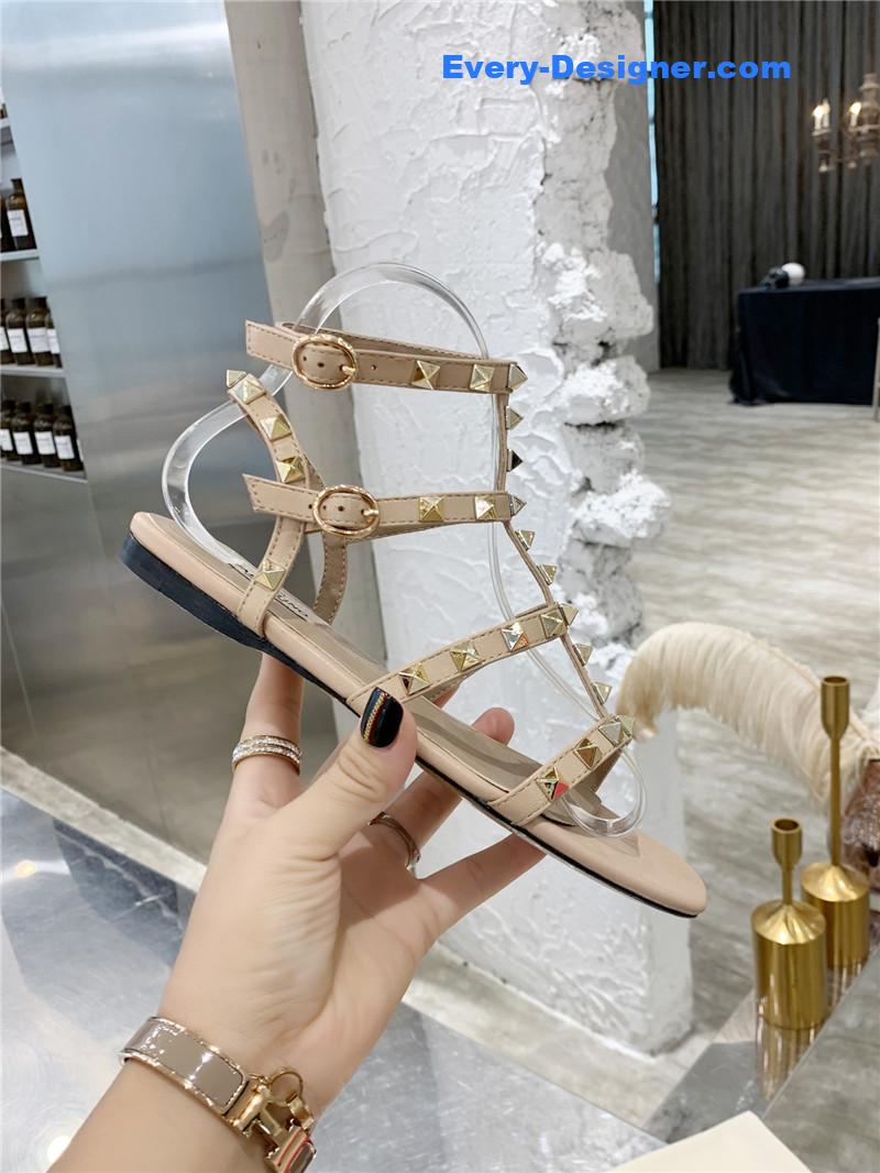 Va1e*ntin0 stud sandals