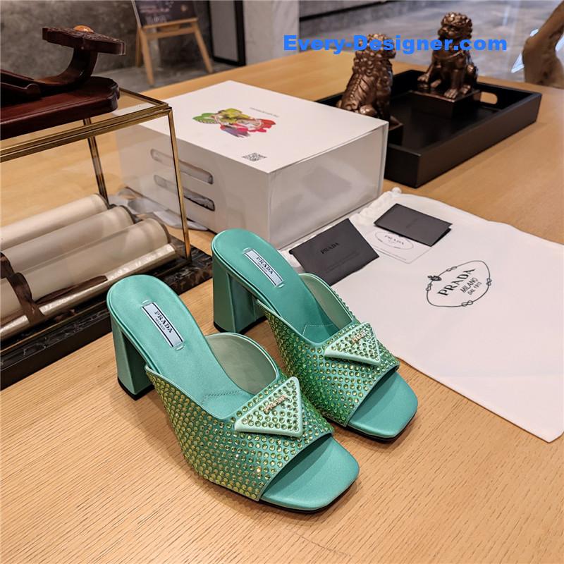 Pra*a block heel square toe sandals