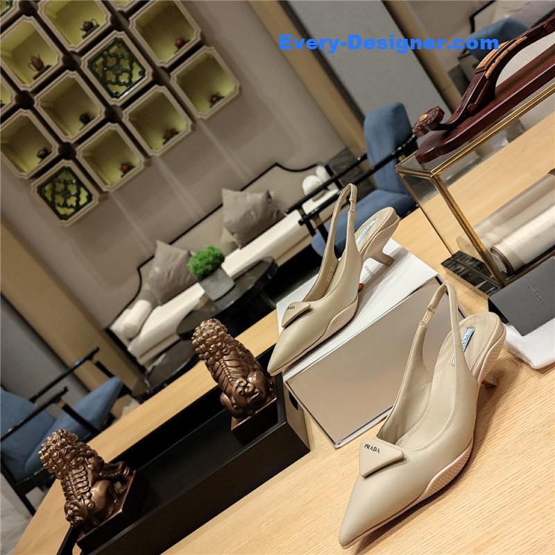 Pra*a kitten heel mules