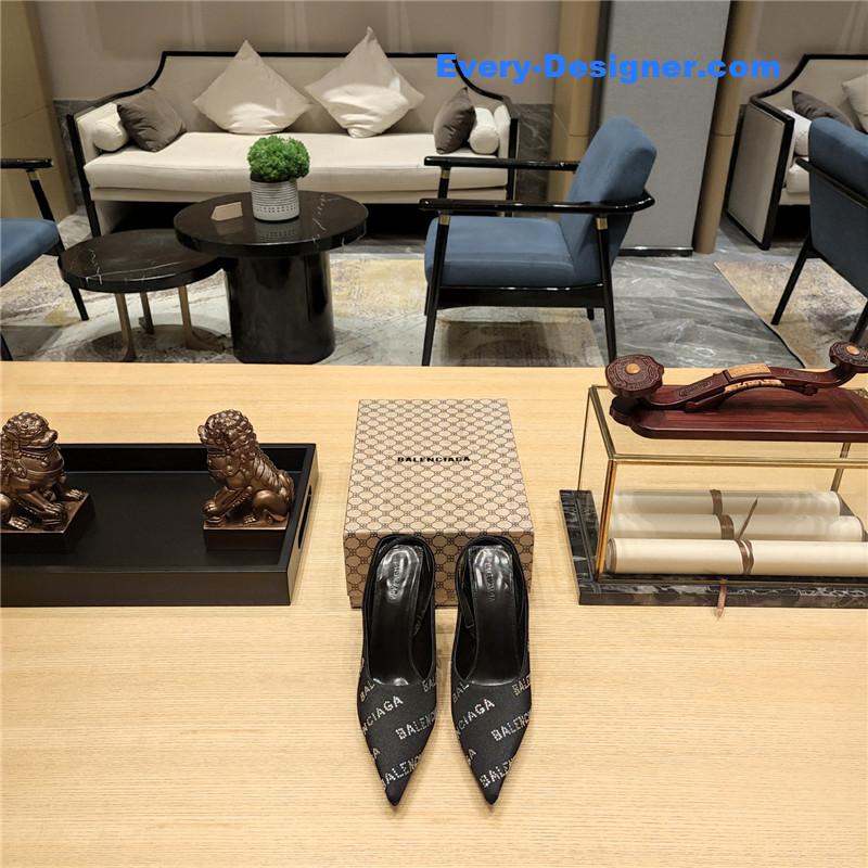 Ba1en*iaga pointed toe stiletto square tail mule sliders