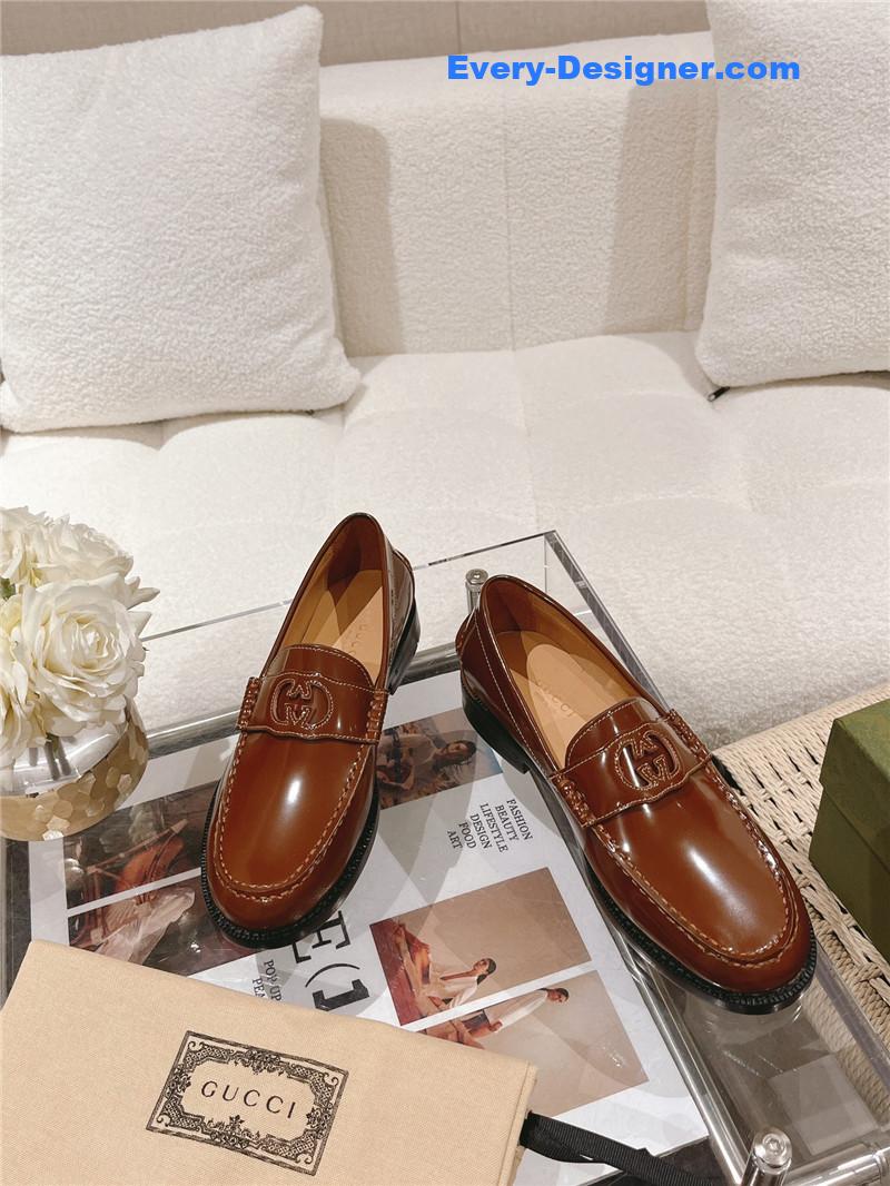 Gvc*1 british style loafers