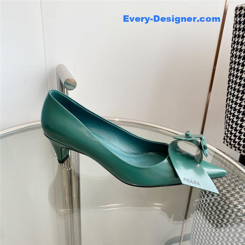 Pra*a flower pointed toe small cone heel shoes