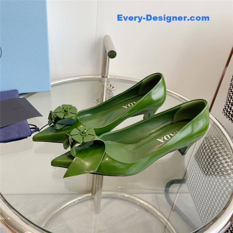 Pra*a flower pointed toe small cone heel shoes