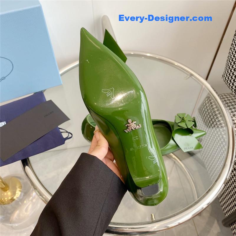 Pra*a flower pointed toe small cone heel shoes