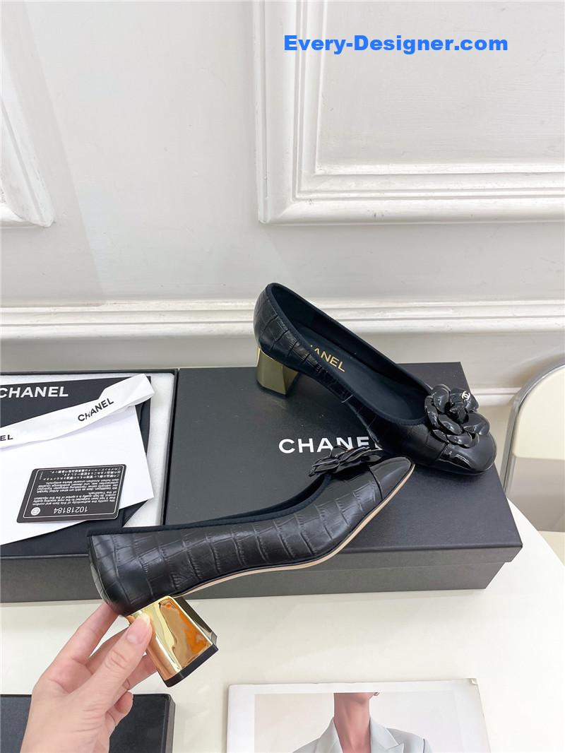 CC catwalk style camellia shoes