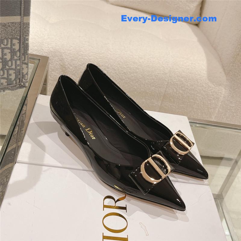 D10r early spring new cat heel shoes