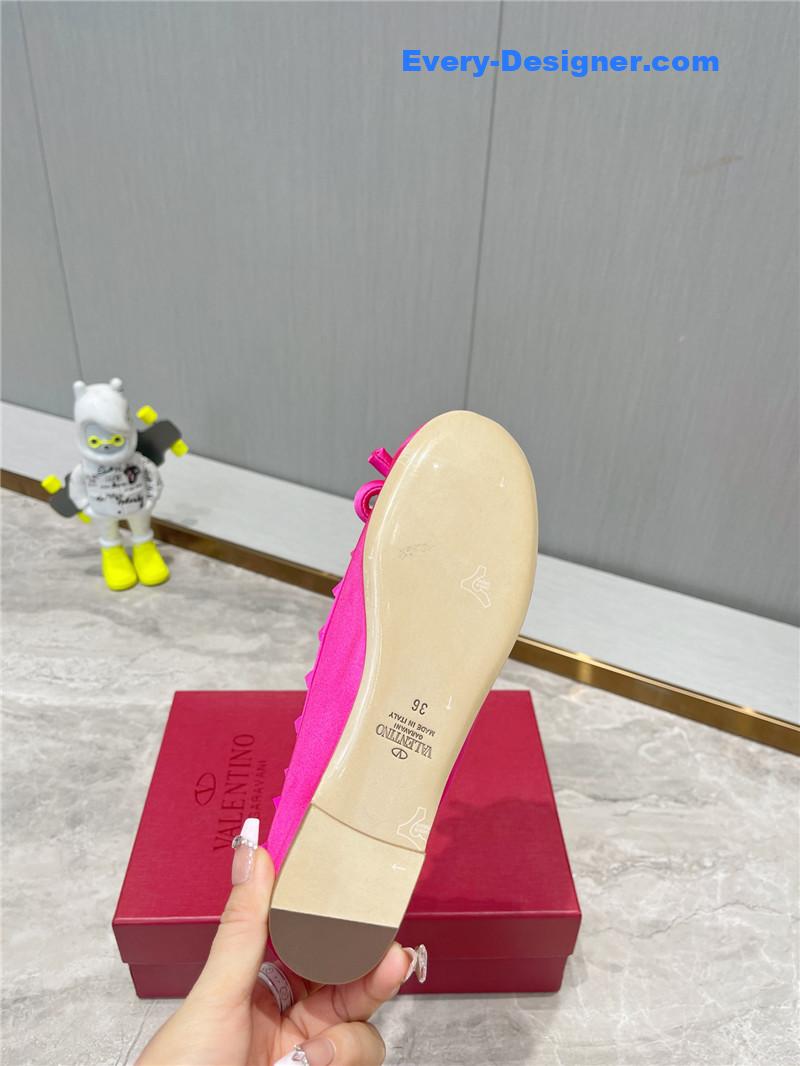 Va1e*ntin0 rockstud studded satin ballet flats