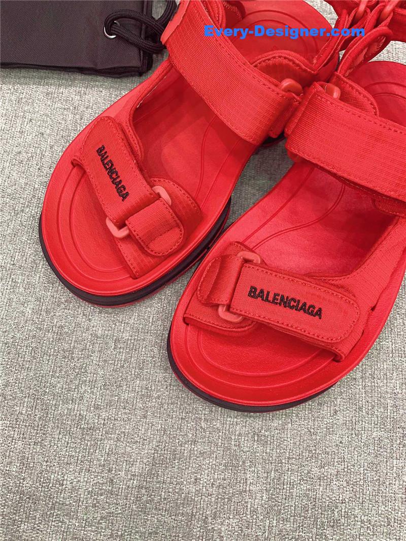 Ba1en*iaga new velcro sandals