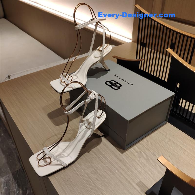 Ba1en*iaga square toe sandals