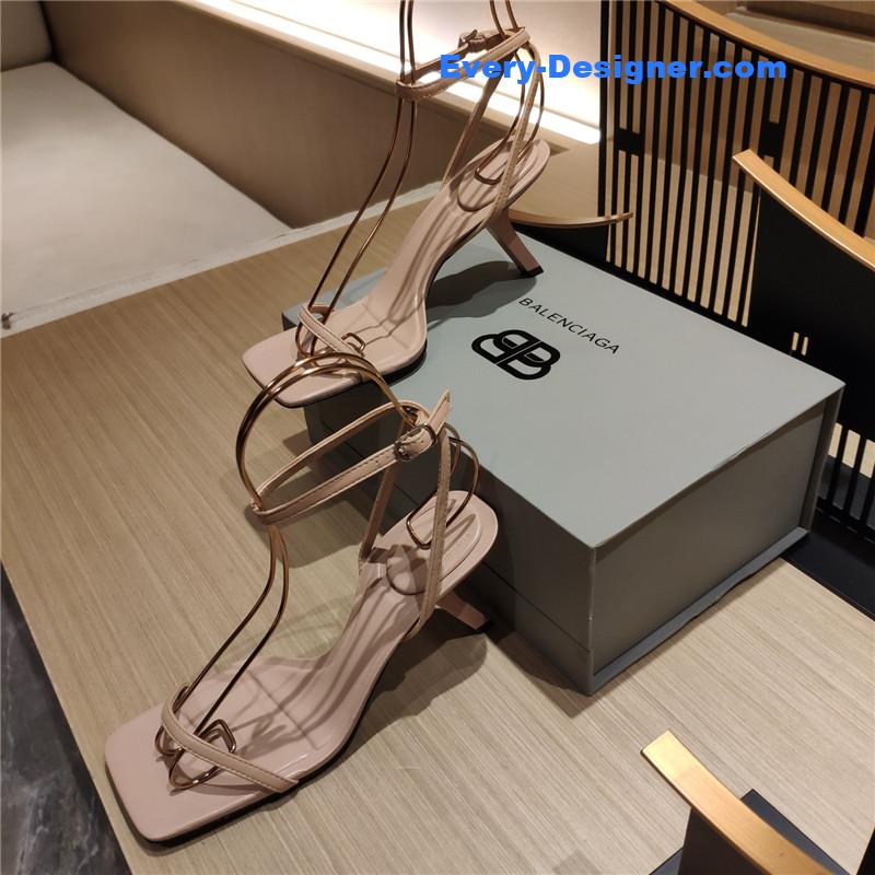 Ba1en*iaga square toe sandals