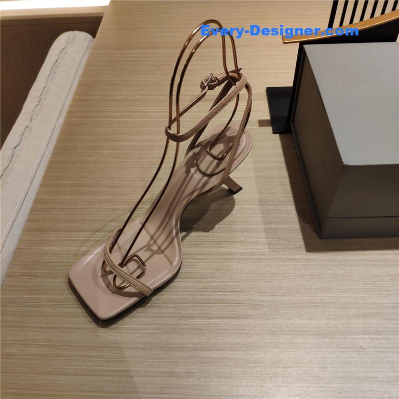 Ba1en*iaga square toe sandals