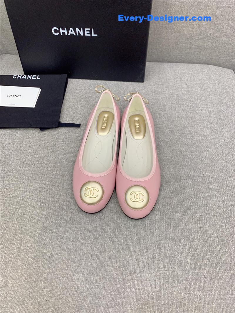 CC vintage flat shoes