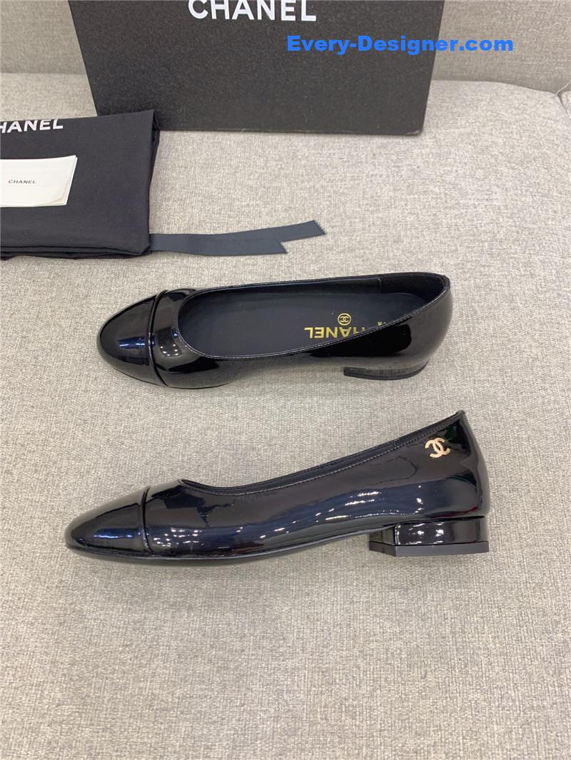 CC new flat shoes