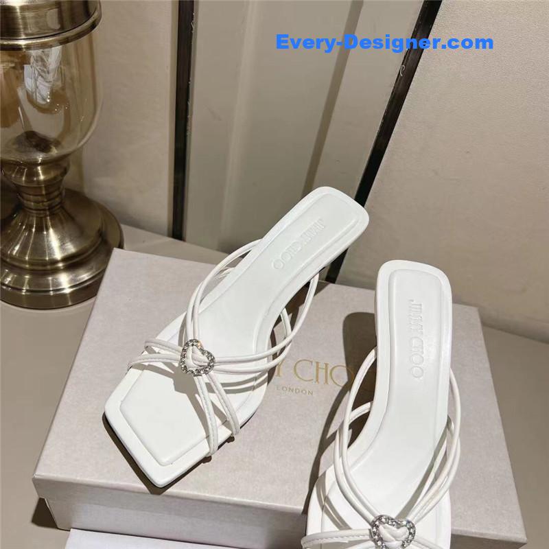 J1m*y Ch00 chic minimalist mules